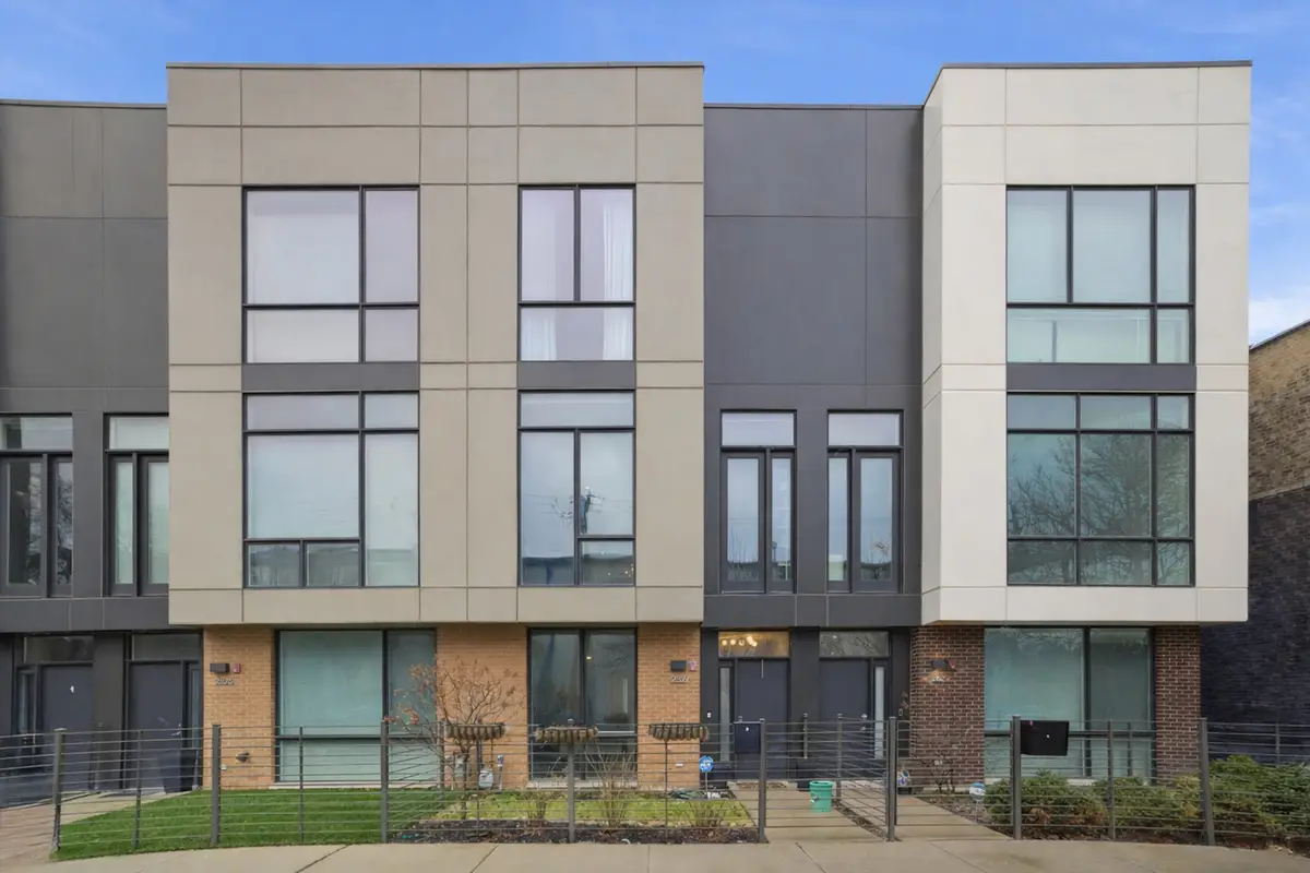 2527 W Homer Street, Chicago, IL 60647 - #1