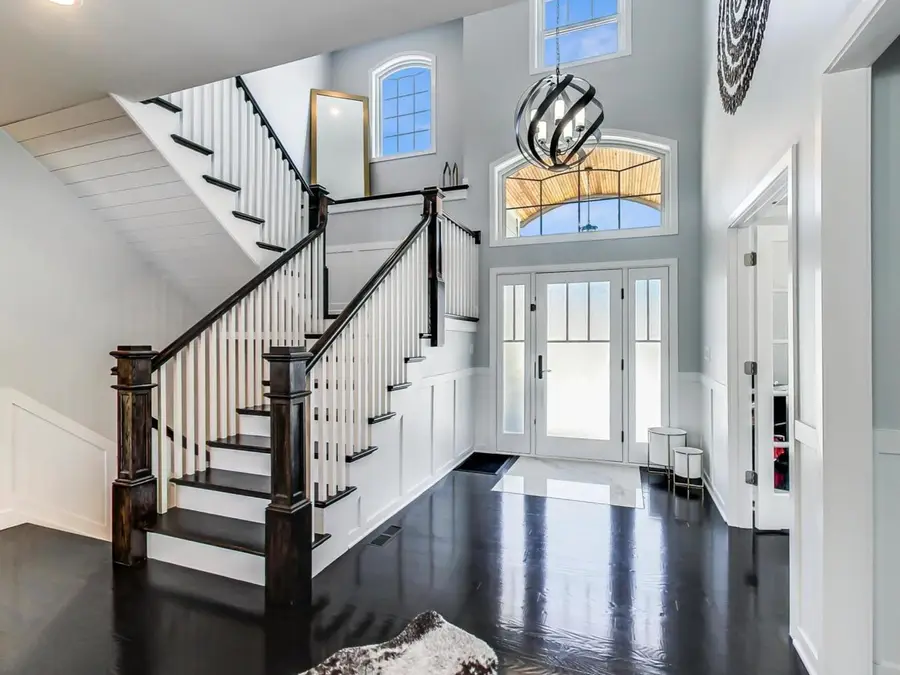 10S330 Oneill Drive, Burr Ridge, IL 60527 - #3