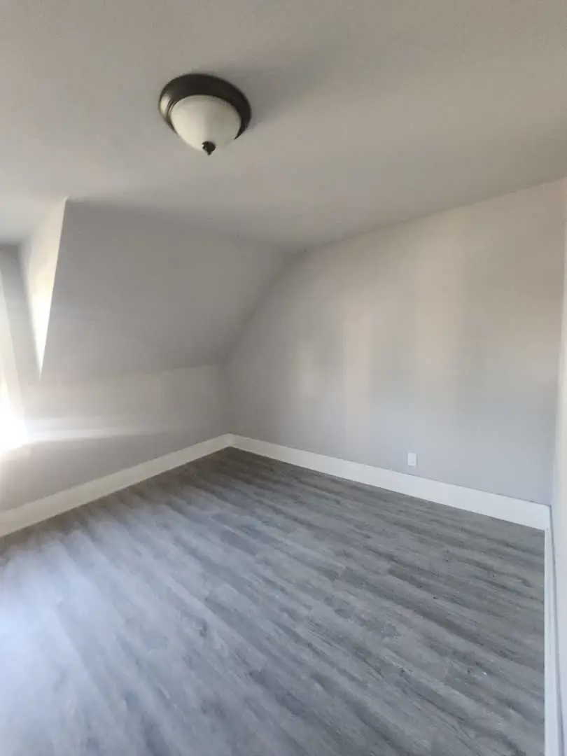 138 N Smith Street, Aurora, IL 60505 - #3