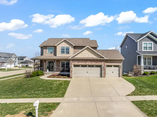 1302 Wicklow Drive, Bloomington, IL 61705