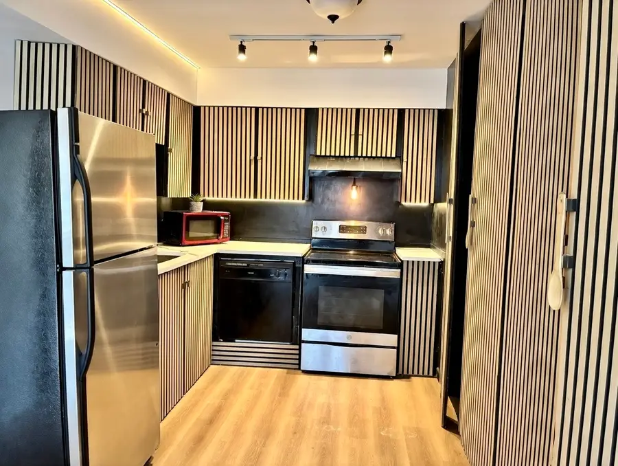 17963 Amherst Court #102, Country Club Hills, IL 60478 - #3