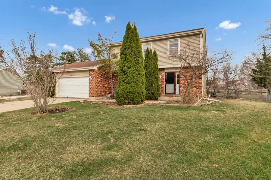2013 Briar Hill Drive W, Schaumburg, IL 60194 - #2
