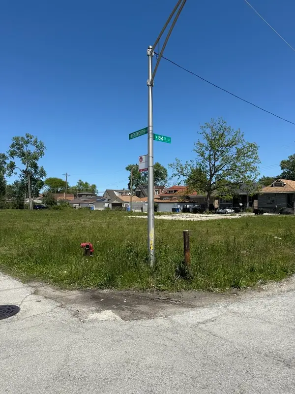 8339 S Wentworth Avenue, Chicago, IL 60620