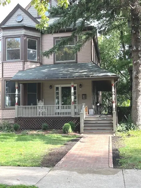 61 7 Avenue, La Grange, IL 60525 - #1