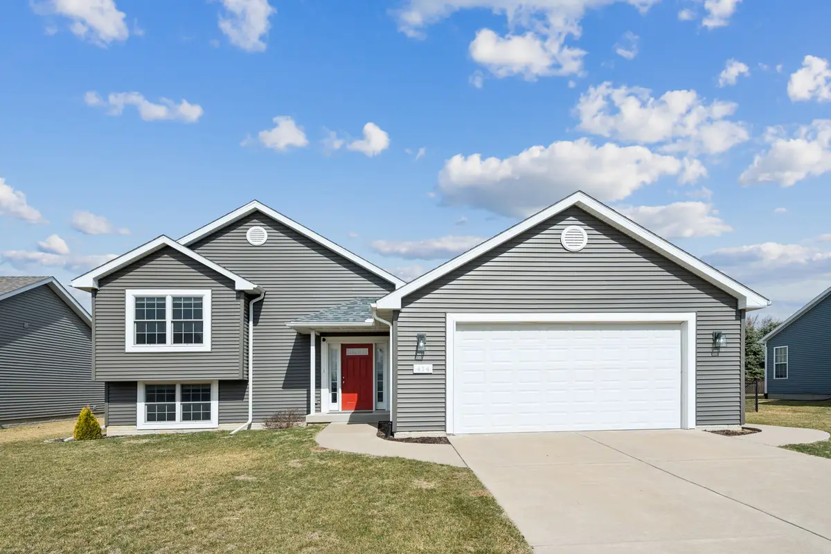 414 W Meadow Lane, Walcott, IA 52773 - #1