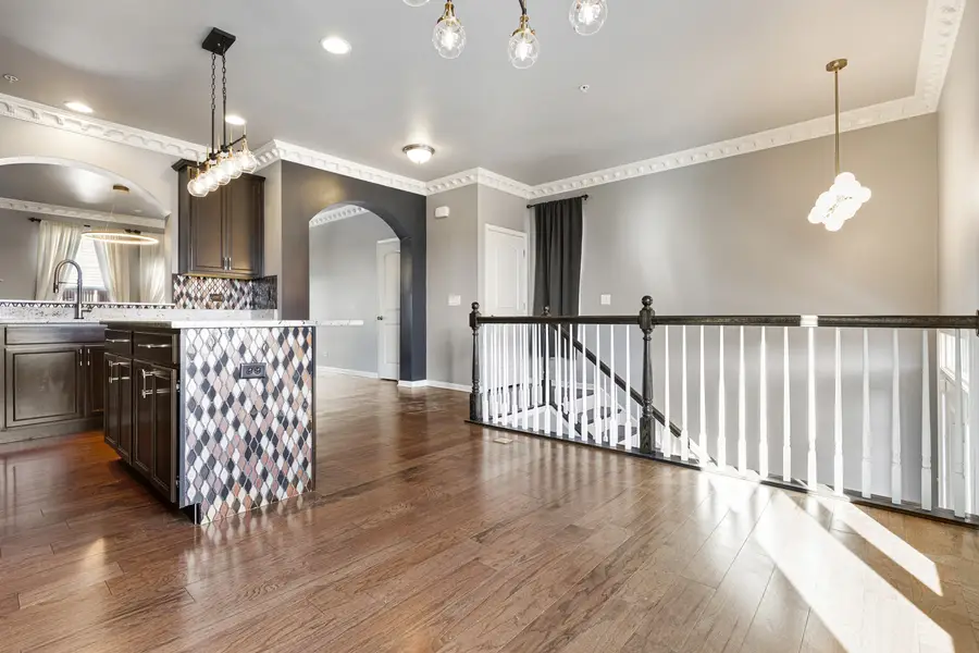 1198 Evergreen Avenue, Des Plaines, IL 60016 - #3