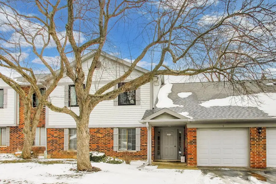 1604 W Partridge Court #8, Arlington Heights, IL 60004 - #2