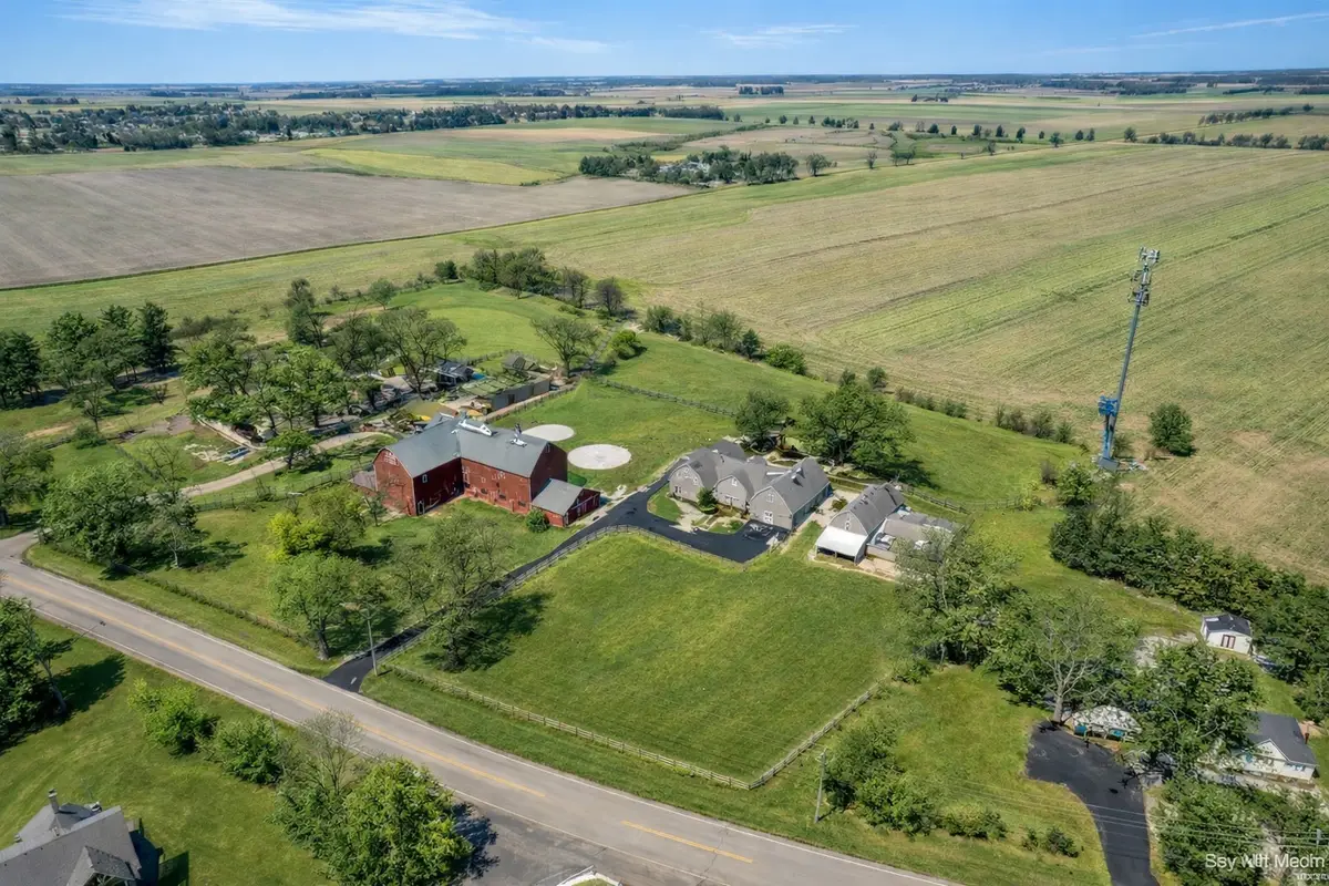 42W534 Empire Road, Saint Charles, IL 60175 - #1