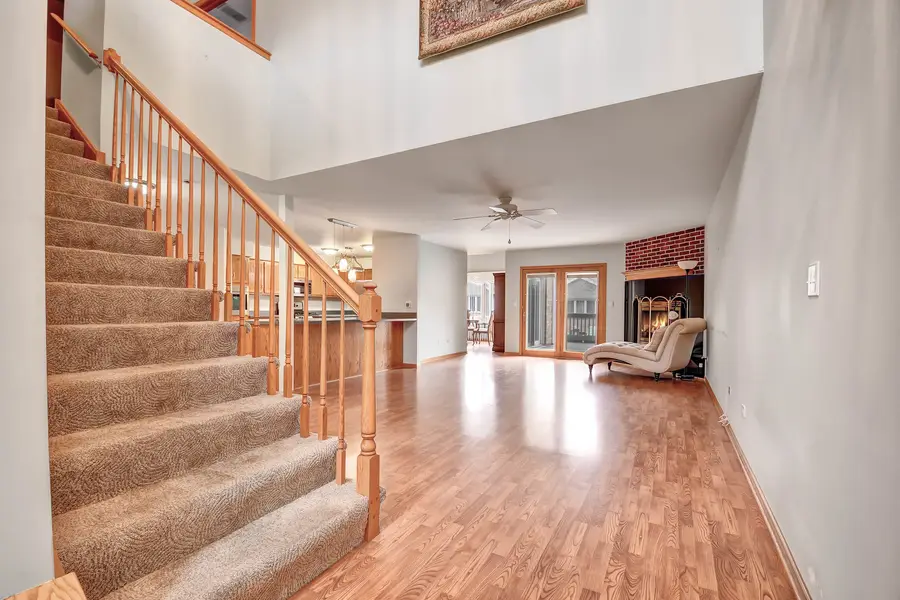 13537 Latrobe Avenue, Crestwood, IL 60418 - #2