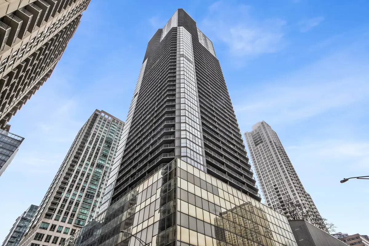 10 E Ontario Street #3808, Chicago, IL 60611 - #1