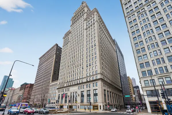 310 S Michigan Avenue #702, Chicago, IL 60604
