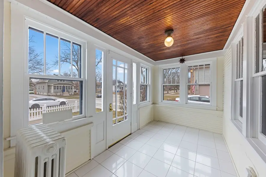 312 S Maple Street, Itasca, IL 60143 - #3