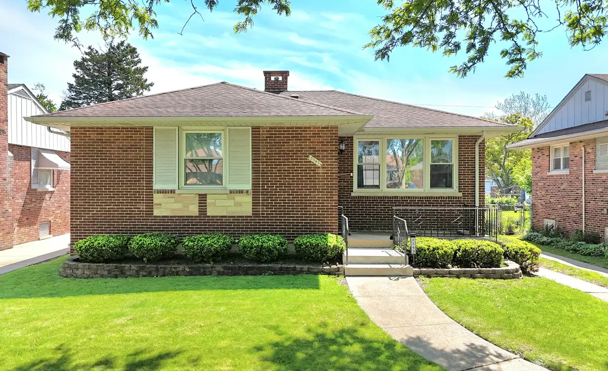 2343 Hawthorne Avenue, Westchester, IL 60154 - #1