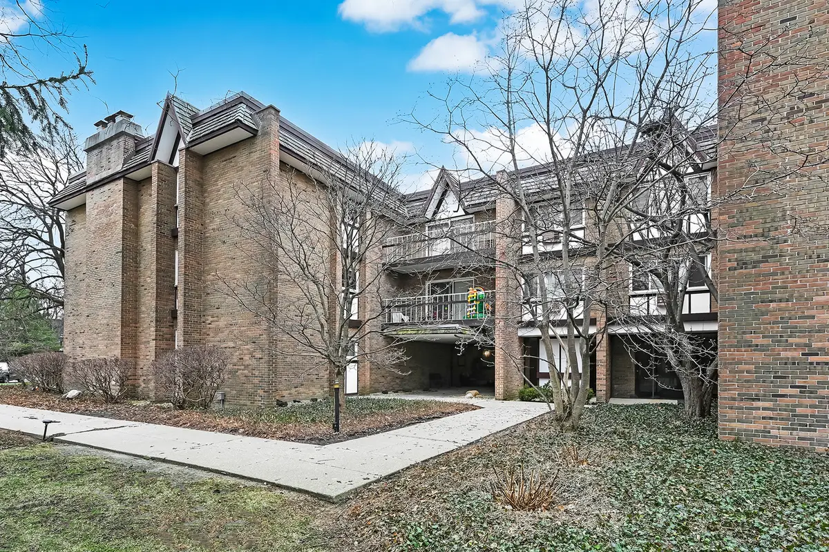 360 Claymoor Road #3G, Hinsdale, IL 60521 - #1