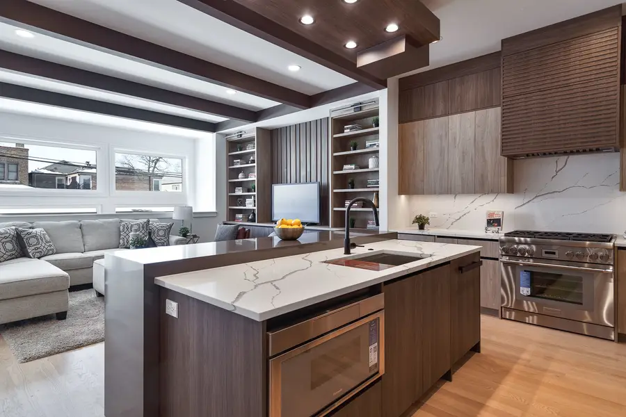 5616 N Francisco Avenue, Chicago, IL 60659 - #2