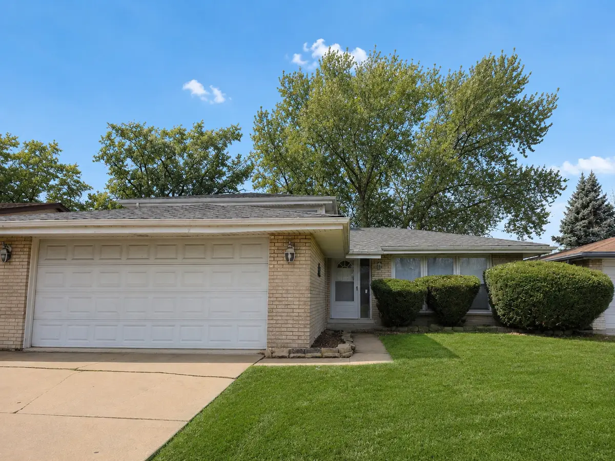 15340 Harper Avenue, Dolton, IL 60419 - #1
