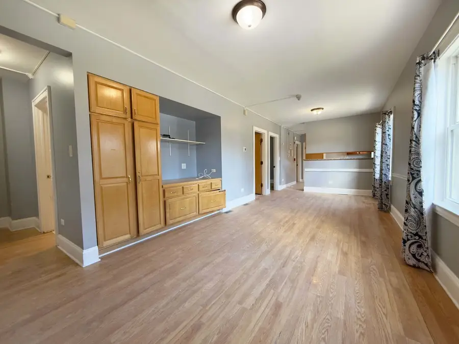 3708 Sunnyside Avenue, Brookfield, IL 60513 - #3