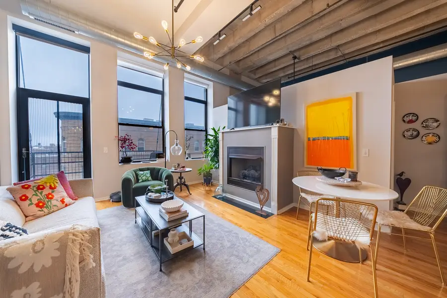 1645 W Ogden Avenue #530, Chicago, IL 60612 - #3