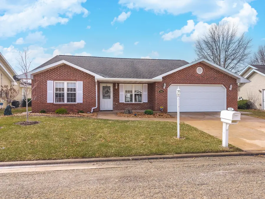 2331 Eastwood Avenue, Streator, IL 61364 - #2