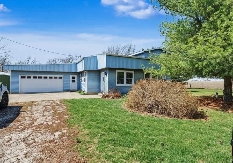 3055 County Road 1200 E, Rantoul, IL 61866 - #3