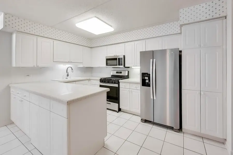 710 Creekside Drive #110A, Mount Prospect, IL 60056 - #3