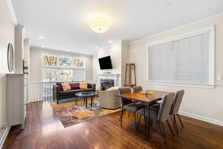 3035 N Racine Avenue #1, Chicago, IL 60657 - #2