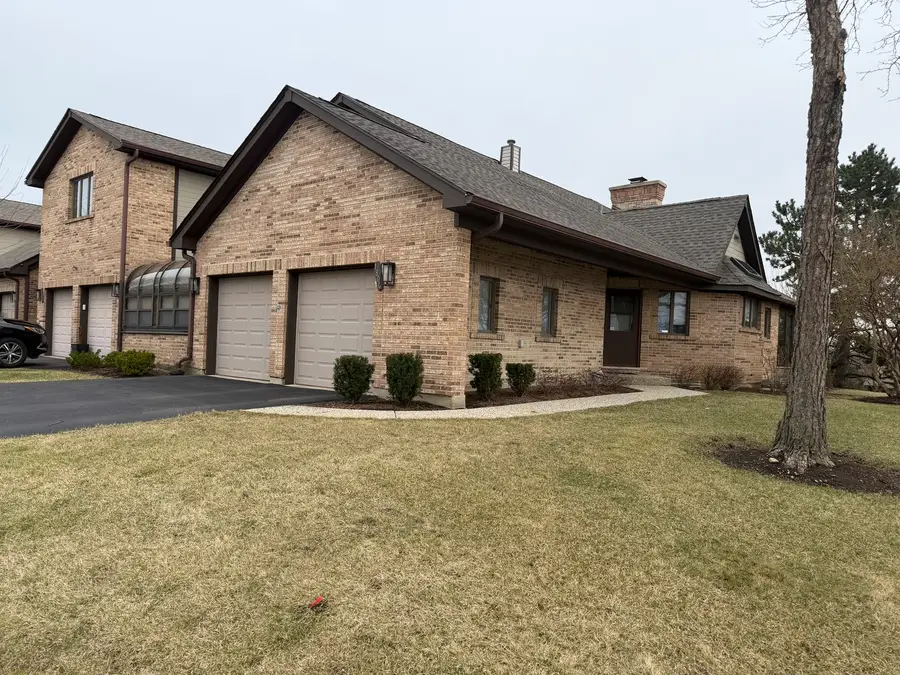 1800 Monterey Court, Hoffman Estates, IL 60169 - #2