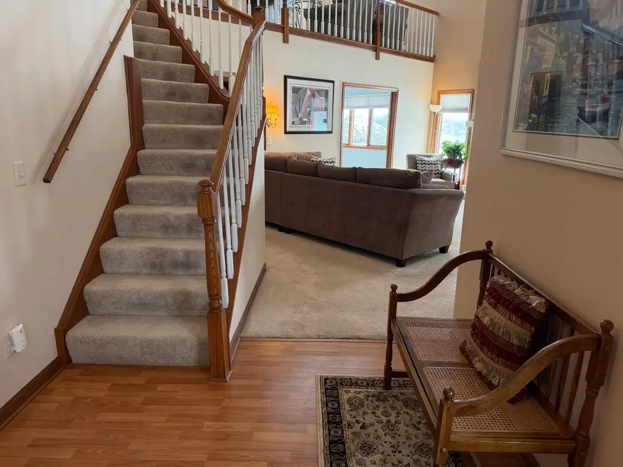 1800 Monterey Court, Hoffman Estates, IL 60169 - #3