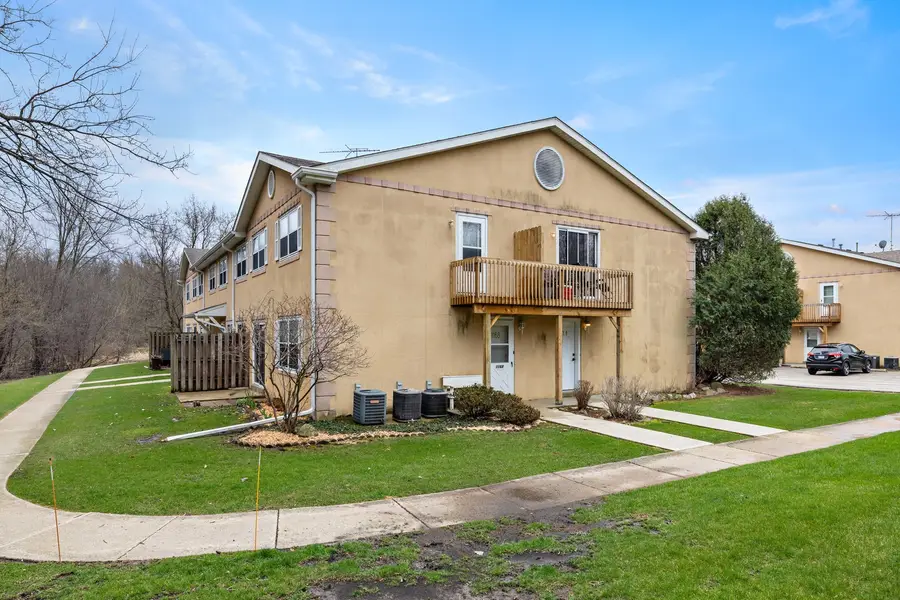 1168 Greenwood Circle #1168, Woodstock, IL 60098 - #2