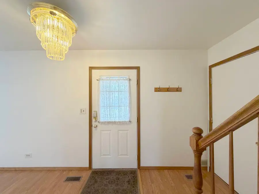 Address Withheld By Seller, Mundelein, IL 60060 - #3