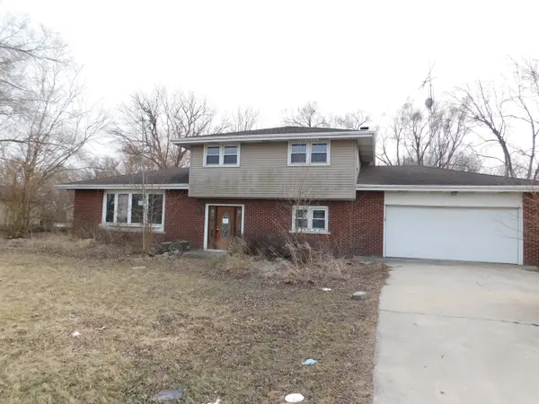 150 W Dixie Highway, St. Anne, IL 60964