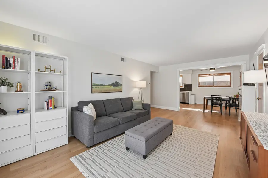 6005 N Neola Avenue #2B, Chicago, IL 60631 - #2