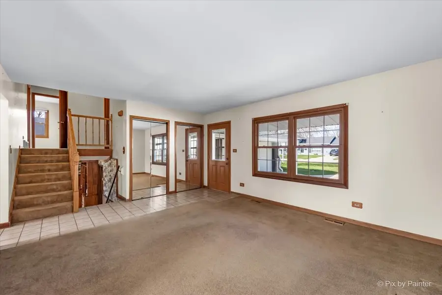 1411 Jill Court, Glendale Heights, IL 60139 - #2