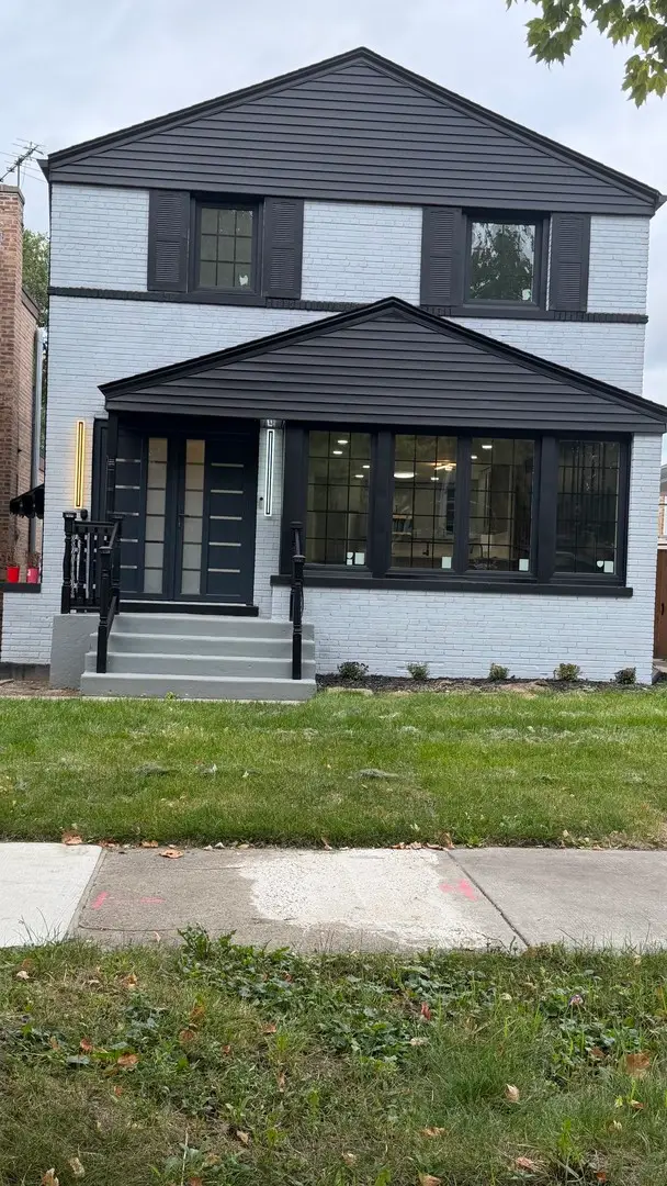 3024 W Fargo Avenue, Chicago, IL 60645 - #2