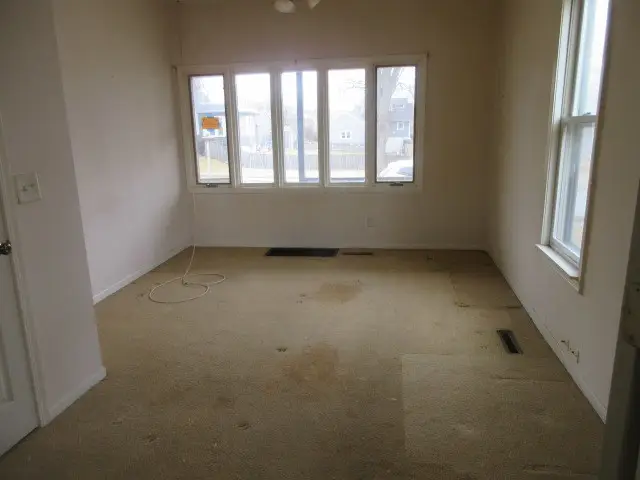 43 N Green Street, Carpentersville, IL 60110 - #2