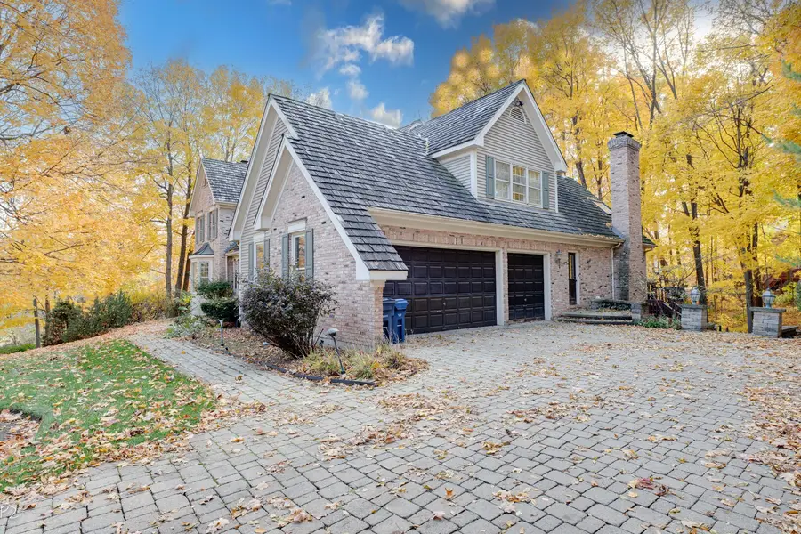 813 Fox Glen Drive, Saint Charles, IL 60174 - #3