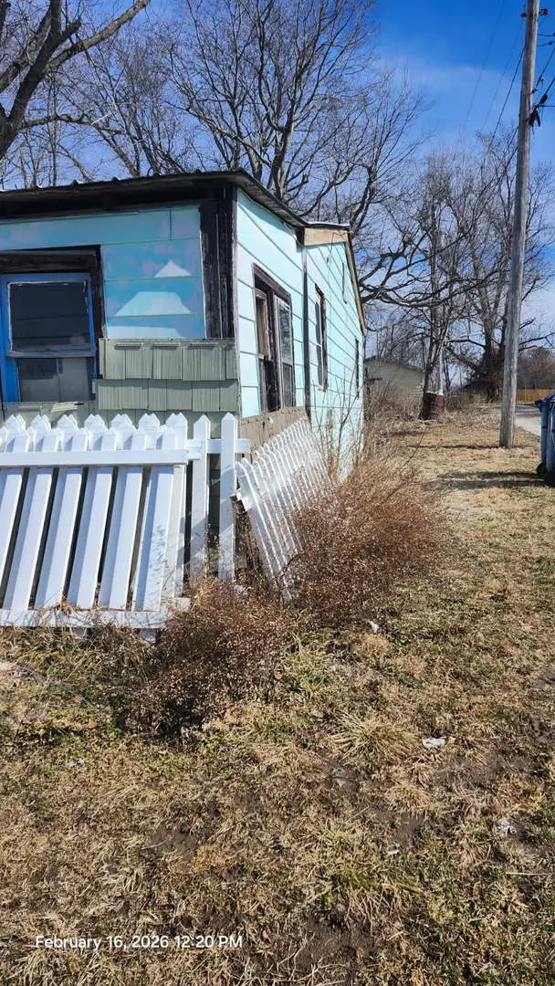 528 N Austin, Paris, IL 61944 - #3