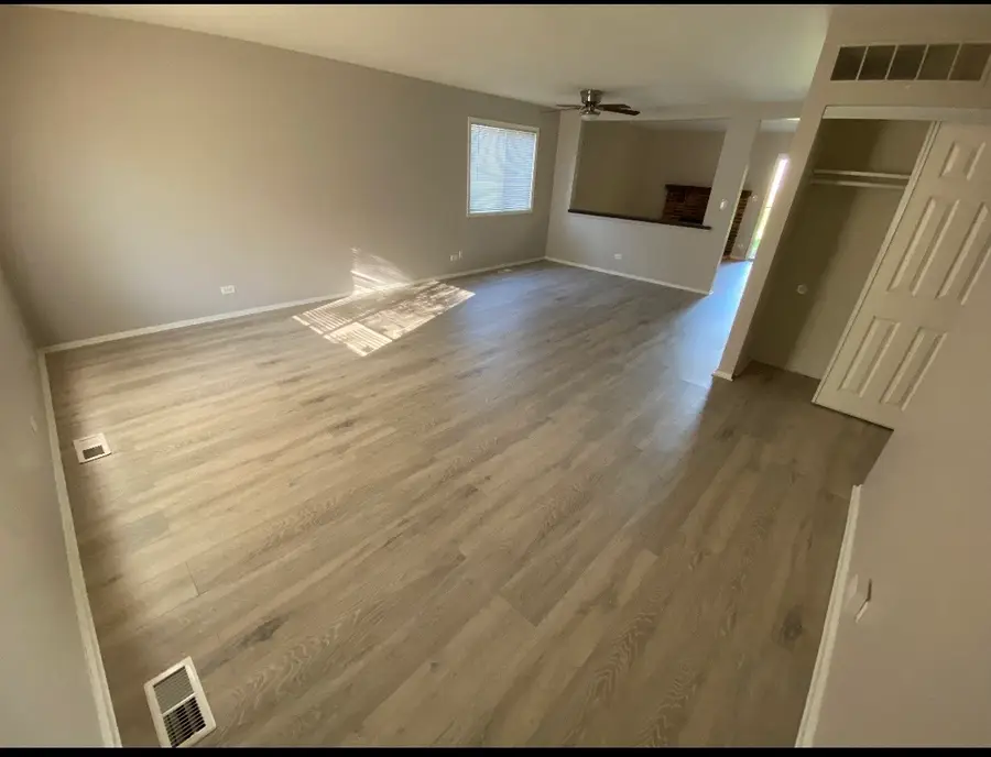 115 Oriole Road, Matteson, IL 60443 - #3