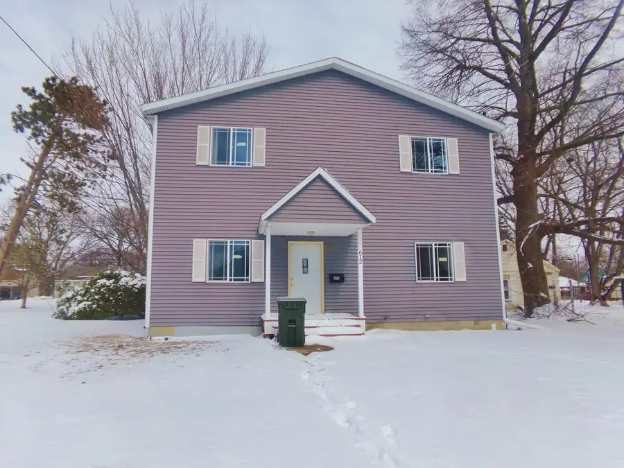 612 15th Avenue, Sterling, IL 61081 - #2