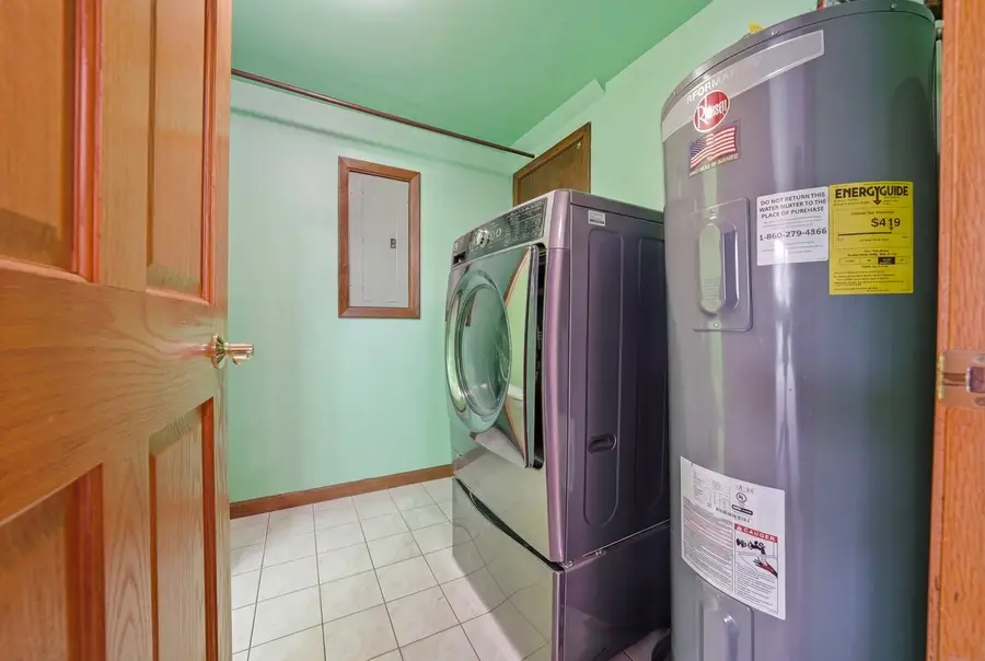 659 Terry Court, Roselle, IL 60172 - #3