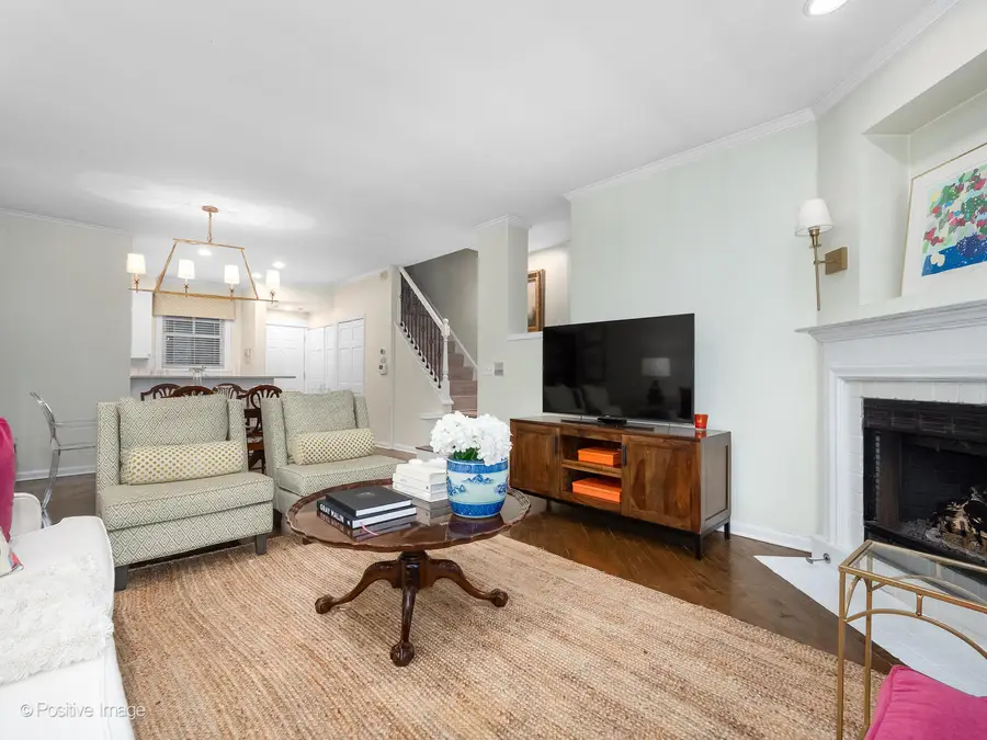 2500 N Seminary Avenue #3W, Chicago, IL 60614 - #3