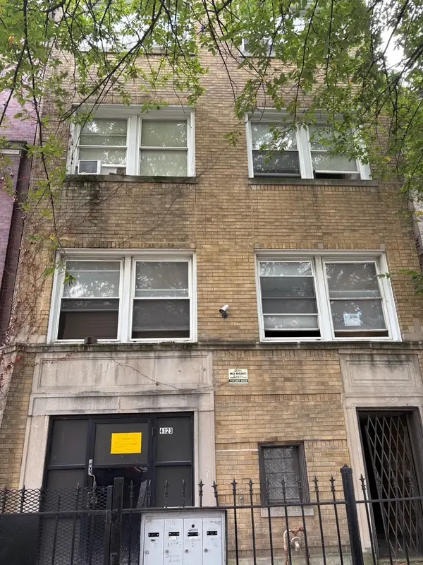 4123 W Washington Boulevard, Chicago, IL 60624