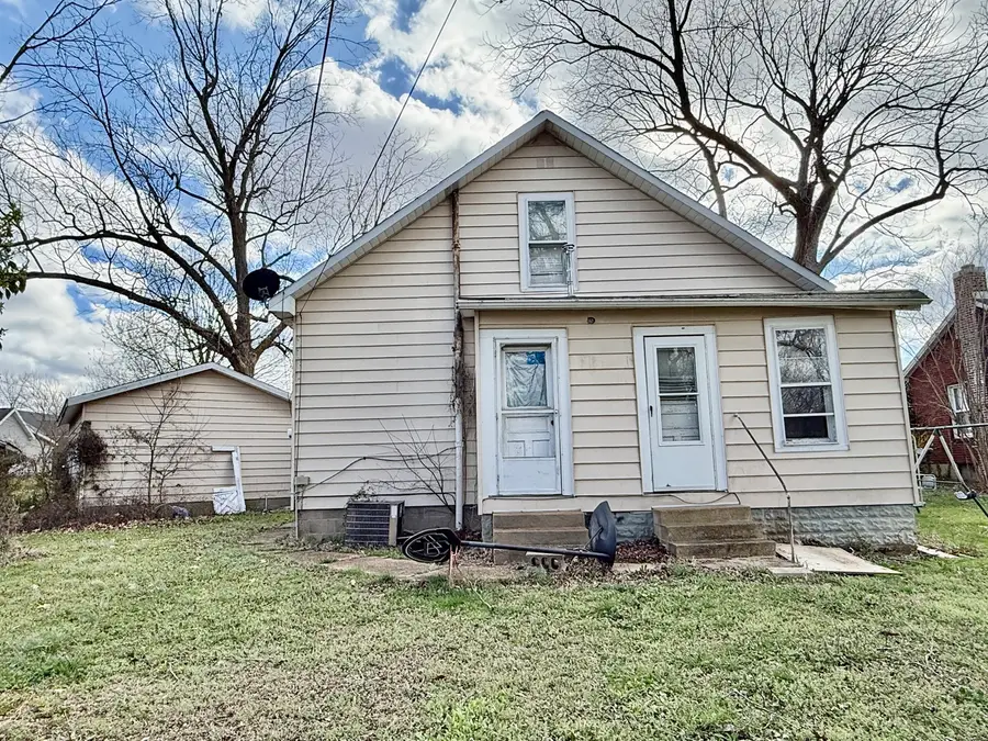 203 W 12th, Metropolis, IL 62960 - #3