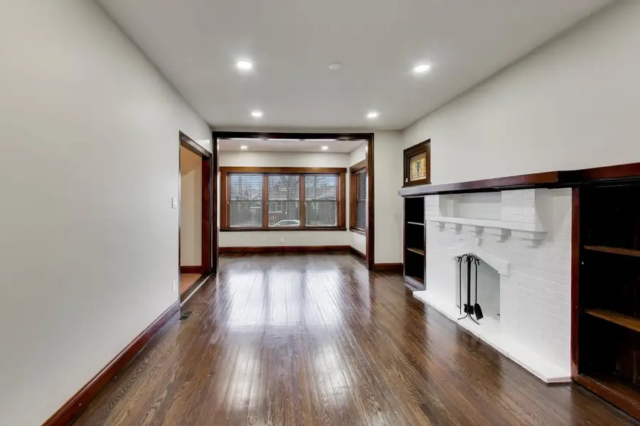 7818 S Merrill Avenue, Chicago, IL 60649 - #3