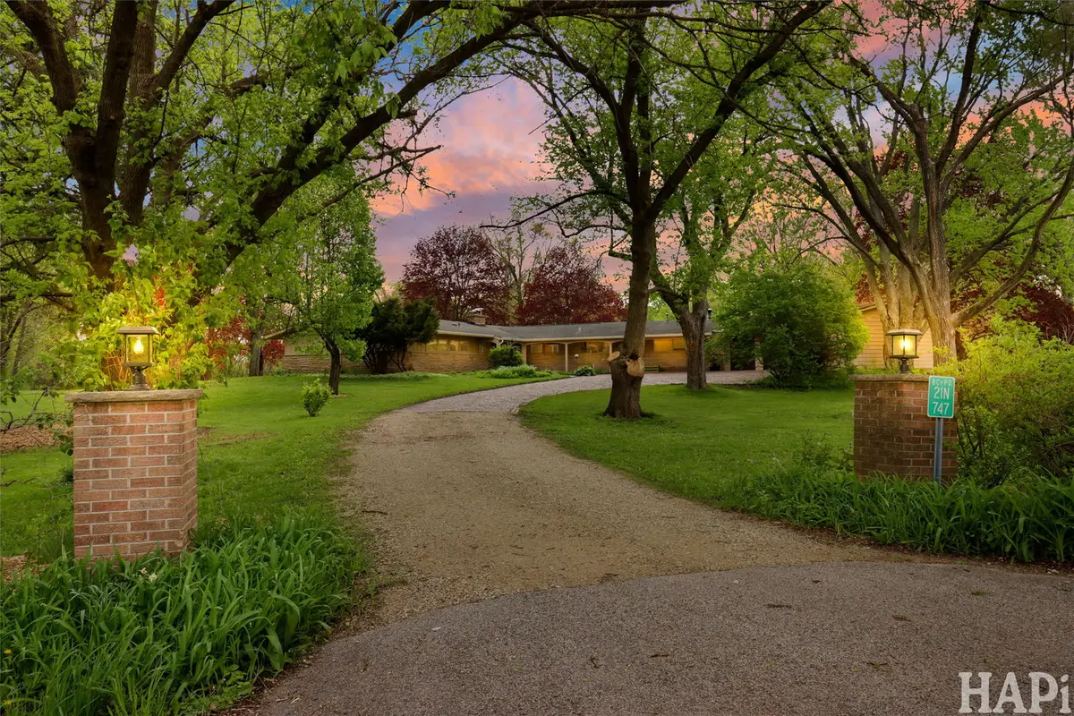 21747 N Harbor Road, Barrington, IL 60010 - #1