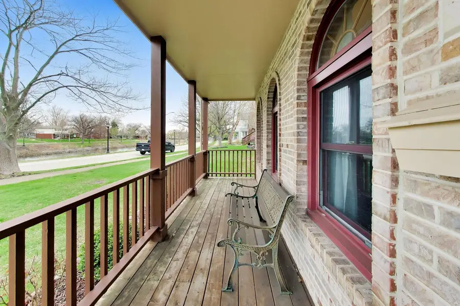 9641 E Shore Drive, Oak Lawn, IL 60453 - #2