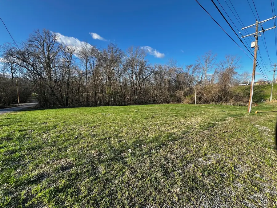 401 Mulberry Street, Murphysboro, IL 62966 - #2