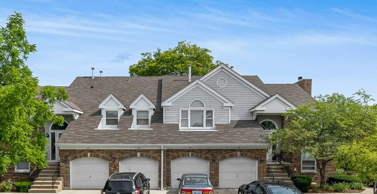 98 Willow Parkway, Buffalo Grove, IL 60089 - #1
