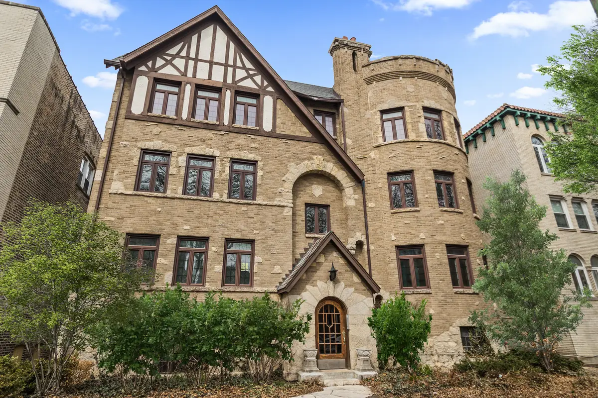 2322 W Farwell Avenue #3W, Chicago, IL 60645 - #1