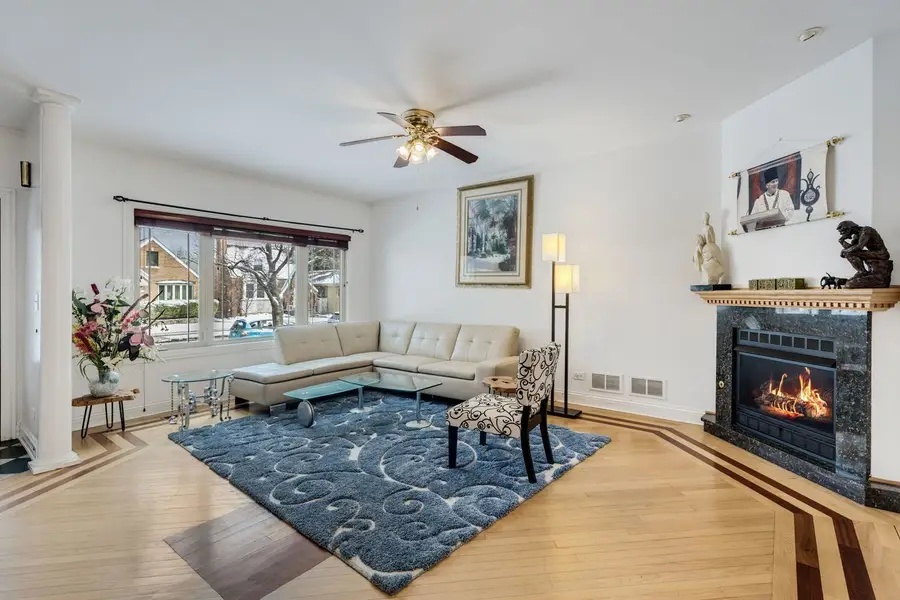 6128 N Kildare Avenue, Chicago, IL 60646 - #3